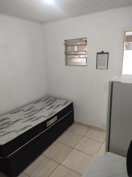 Imagem 4 da galeria do anúncio: Quarto mobiliado jardim do mar - SBC