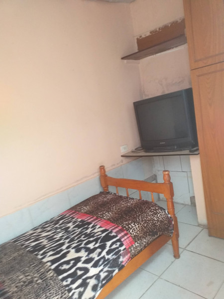 Imagem 2 da galeria do anúncio: QUARTOS INDIVIDUAIS PARA SENHORES  SEM VÍCIOS