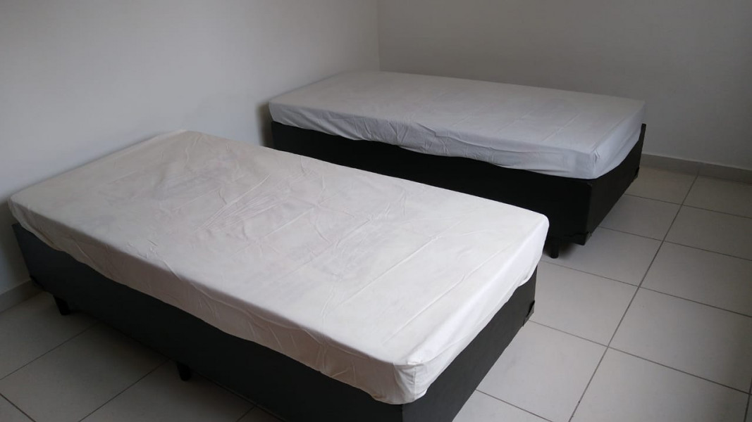 Imagem 4 da galeria do anúncio: Para moça no Embaré R$ 530 despesas inclusas.