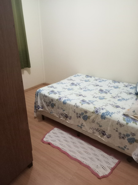 Imagem 1 da galeria do anúncio: Alugo quarto