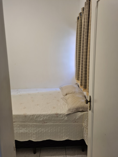 Imagem 3 da galeria do anúncio: QUARTO E BANHEIRO INDIVIDUAL