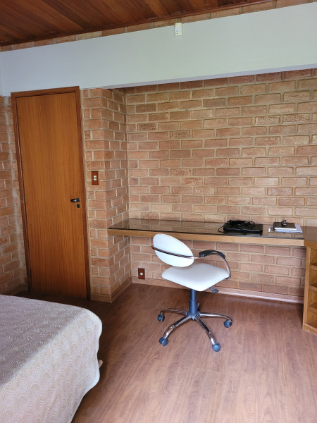 Imagem 4 da galeria do anúncio: Quartos p estudantes