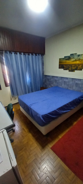 Imagem 1 da galeria do anúncio: Alugo quarto no Centro para Moças