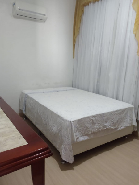 Imagem 16 da galeria do anúncio: Excelentes vagas para moça Praia de Icarai