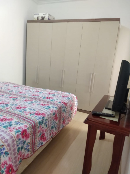 Imagem 13 da galeria do anúncio: Excelentes vagas para moça Praia de Icarai