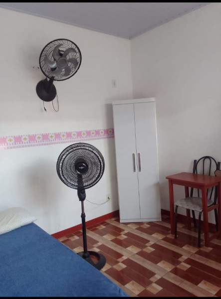 Imagem 1 da galeria do anúncio: QUARTO Individual em APARTAMENTO