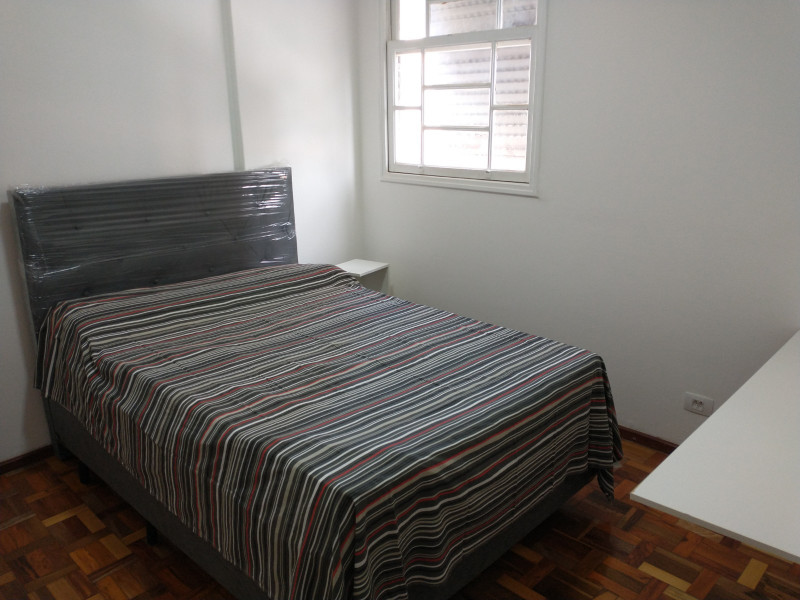 Imagem 1 da galeria do anúncio: Quarto Apartamento Centro Sorocaba