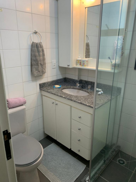 Imagem 4 da galeria do anúncio: Quarto individual em Alphaville (CENTRO DE ALPHAVILLE)