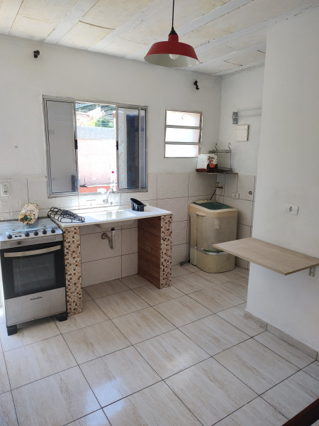 Imagem 1 da galeria do anúncio: kitnet e mobiliada para uma pessoa