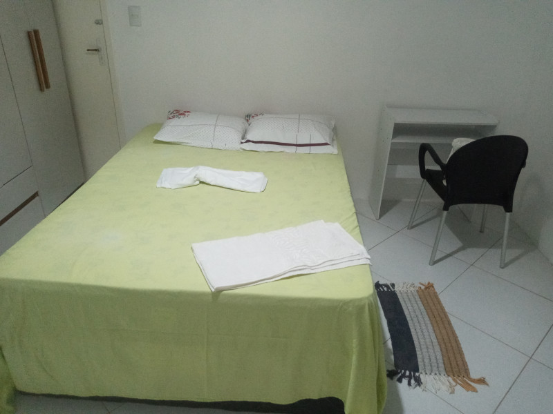 Imagem 5 da galeria do anúncio: Suite individual no Lot Miragem próx praias Vilas/Buraquinho