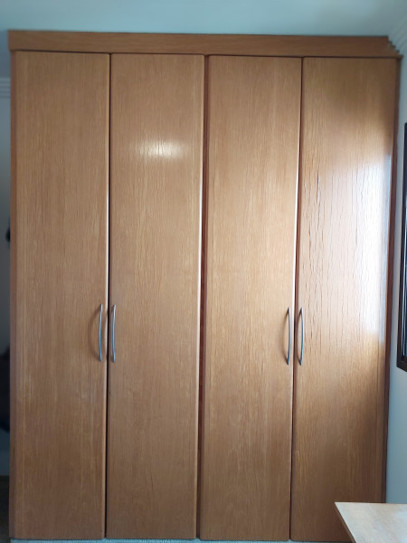 Imagem 2 da galeria do anúncio: Quarto mobiliado com banheiro compartilhado