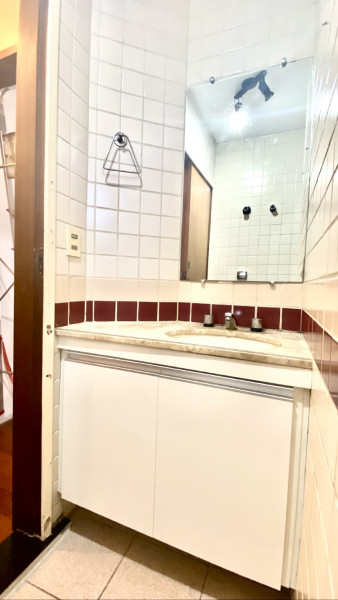 Imagem 5 da galeria do anúncio: Quarto individual no Lourdes