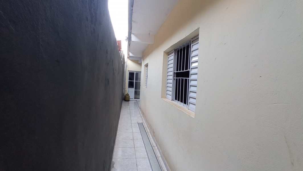 Imagem 11 da galeria do anúncio: Confortável e amplo quarto trabalho/estudo com conta inclusa