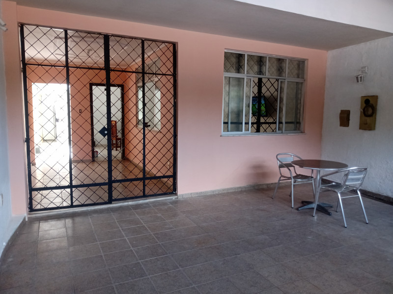 Imagem 2 da galeria do anúncio: Residência Feminina