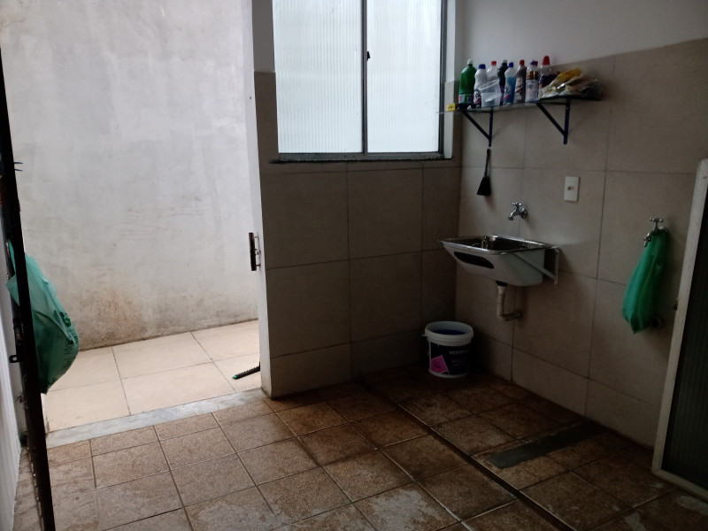 Imagem 13 da galeria do anúncio: Residência Feminina