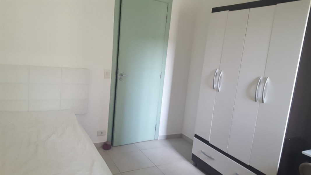 Imagem 1 da galeria do anúncio: Junto ao Portão de acesso à USP