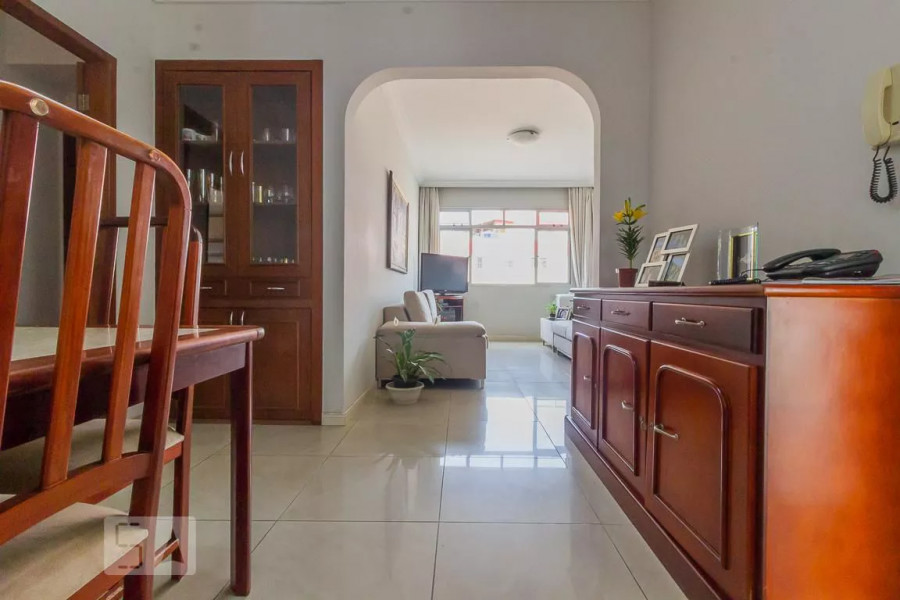 Imagem 7 da galeria do anúncio: Quarto em frente à PUC com serviços