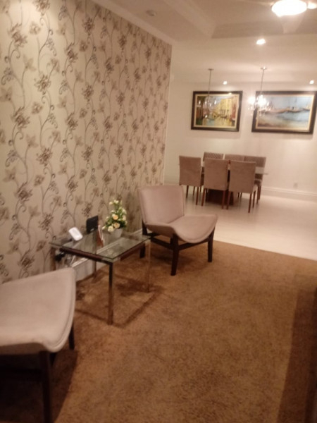 Imagem 2 da galeria do anúncio: Aluga-se quartos