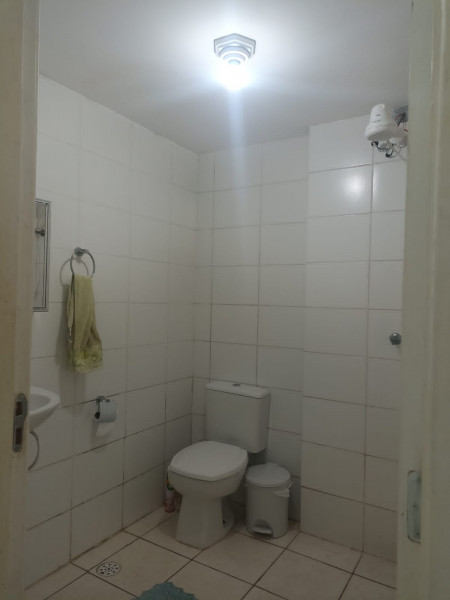 Imagem 3 da galeria do anúncio: Alugo quarto