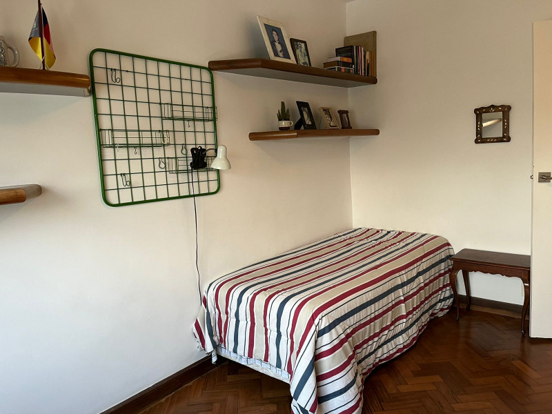 Imagem 2 da galeria do anúncio: Excelente quarto no Leblon com excelente vista