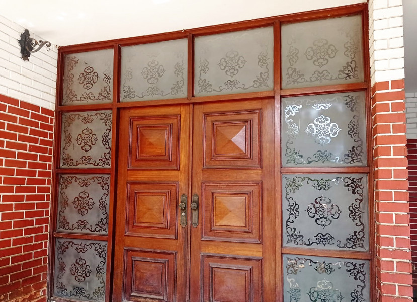 Imagem 8 da galeria do anúncio: LOCAÇÃO DE 01 semi suite e 01 quarto.