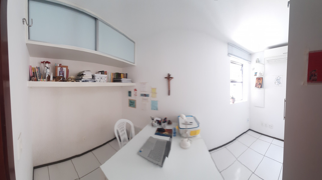 Imagem 9 da galeria do anúncio: Quarto privativo perto da Beira-mar