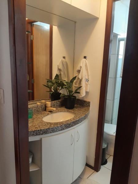 Imagem 6 da galeria do anúncio: Quarto privativo perto da Beira-mar