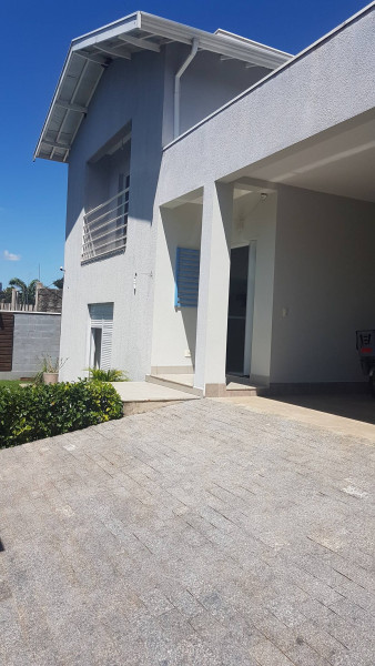 Imagem 5 da galeria do anúncio: Suíte com AR + Frigobar + Microondas