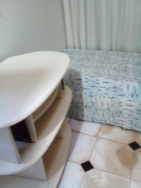 Imagem 16 da galeria do anúncio: Quartos Mobiliados na Asa Sul