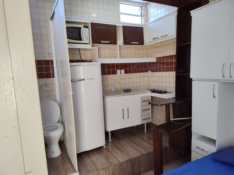 Imagem 3 da galeria do anúncio: Mini quitinete mobiliada, ou quartos