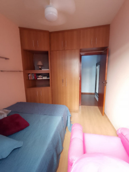 Imagem 8 da galeria do anúncio: ALUGO quarto a 1/2 quadra de todo comércio