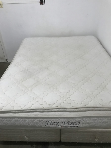 Imagem 8 da galeria do anúncio: Quarto individual mobiliado no centro