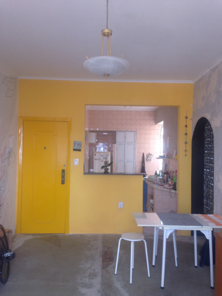 Imagem 5 da galeria do anúncio: Quarto individual mobiliado no centro