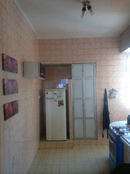 Imagem 9 da galeria do anúncio: Quarto individual mobiliado no centro