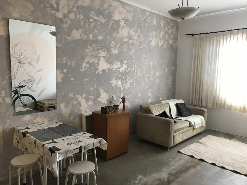 Imagem 2 da galeria do anúncio: Quarto individual mobiliado no centro