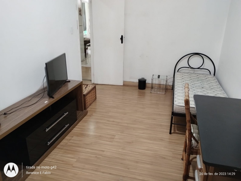 Imagem 2 da galeria do anúncio: Quarto Grande com SACADA