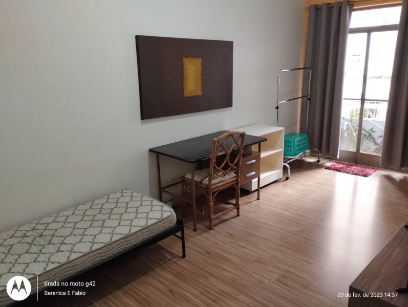 Imagem 4 da galeria do anúncio: Quarto Grande com SACADA