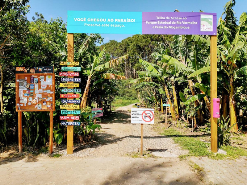 Imagem 15 da galeria do anúncio: Suíte privativa_Casa Flor Raiz