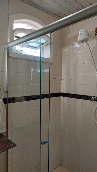 Imagem 11 da galeria do anúncio: Quarto em Casa de família