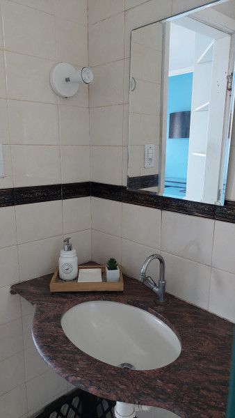 Imagem 9 da galeria do anúncio: Quarto em Casa de família