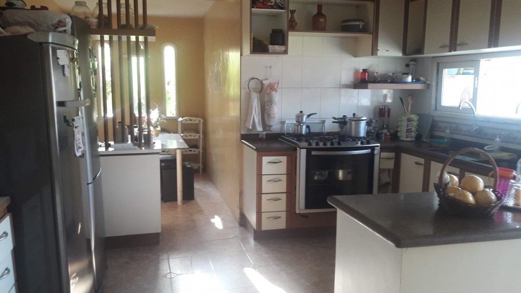 Imagem 13 da galeria do anúncio: Quarto em Casa de família