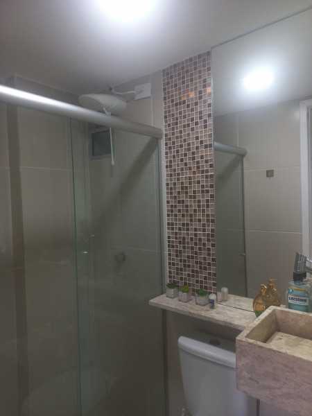 Imagem 4 da galeria do anúncio: Alugo Quarto Mensal/ Dividir apartamento SOMENTE MULHERES