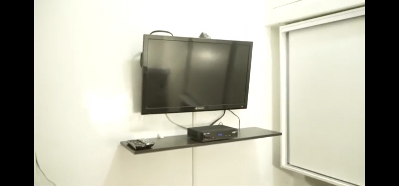 Imagem 3 da galeria do anúncio: SUITE QUARTO 12