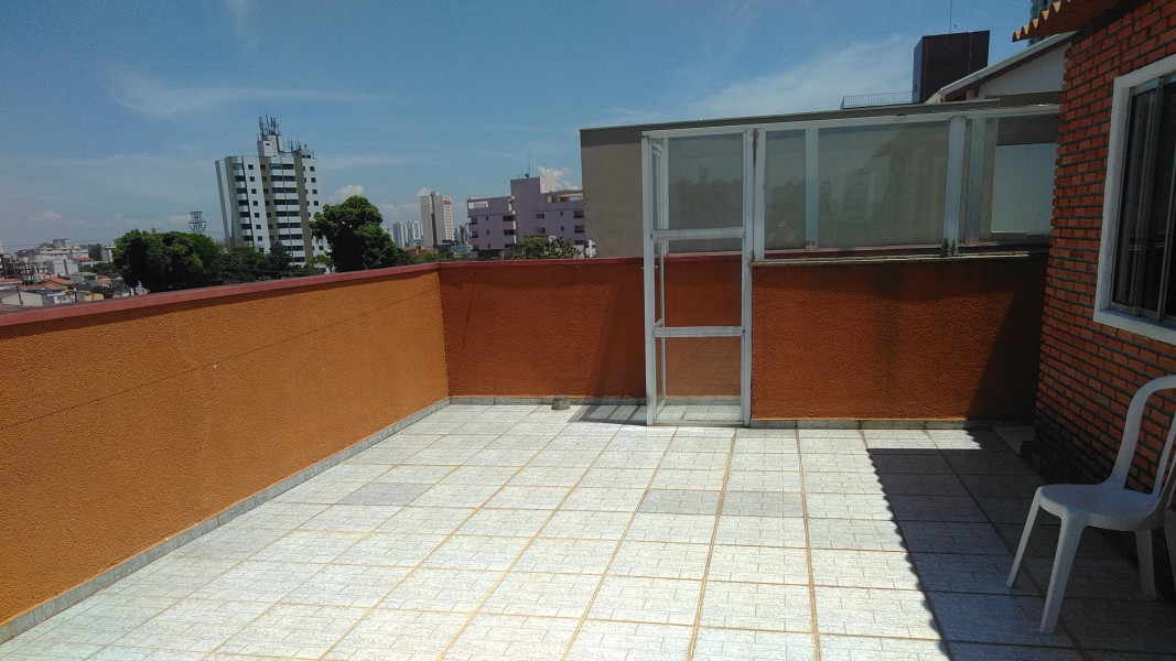 Imagem 15 da galeria do anúncio: SUITE  com Varanda