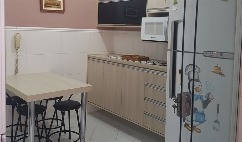 Imagem 2 da galeria do anúncio: VAGAS PARA MOÇAS