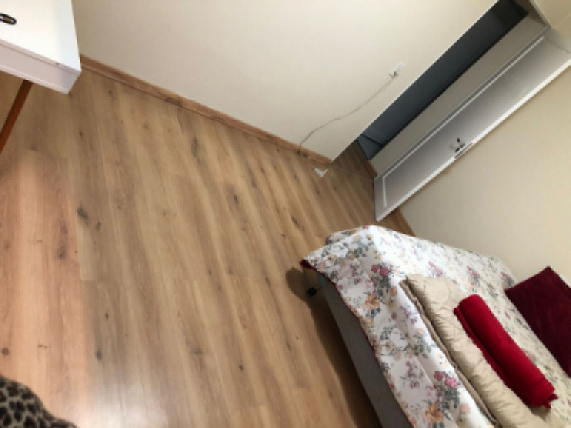 Imagem 8 da galeria do anúncio: Quarto no Batel (grande)