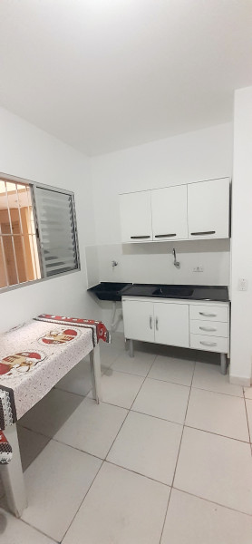 Imagem 2 da galeria do anúncio: KITNET MOBILIADA AO LADO DA USP