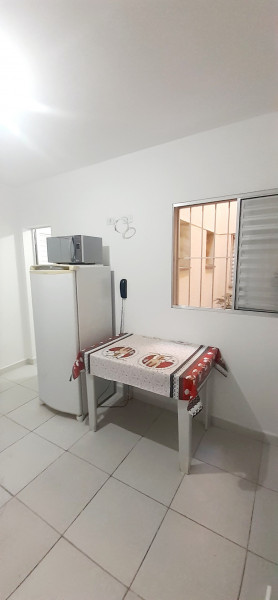 Imagem 5 da galeria do anúncio: KITNET MOBILIADA AO LADO DA USP