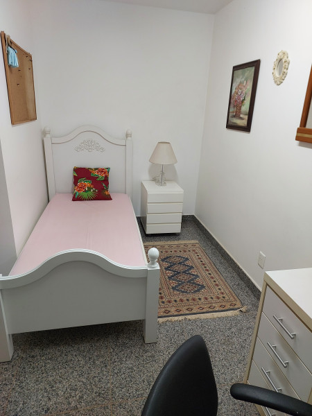 Imagem 2 da galeria do anúncio: Quarto em casa de familia