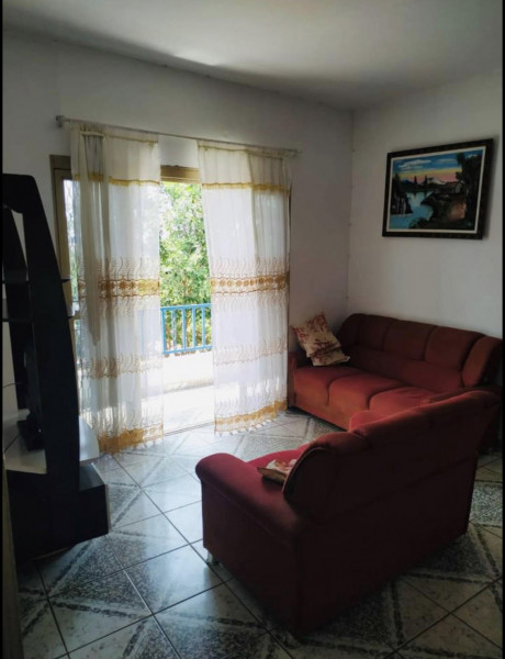 Imagem 7 da galeria do anúncio: Alugo Suite ampla vom cama box  Tv e frigobar